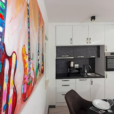 Cozy Ivana Apartment Kastela